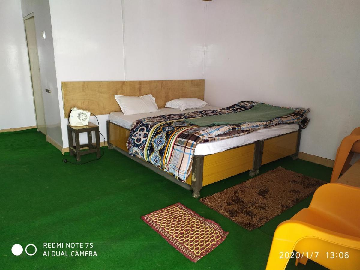 The Snow City Hotel Joshimath Room photo